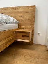 Laden Sie das Bild in den Galerie-Viewer, unikat Bett "FLOAT"
