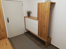 Laden Sie das Bild in den Galerie-Viewer, unikat vorzimmerkommode