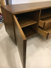 Laden Sie das Bild in den Galerie-Viewer, svo-living unikat lowboard sideboard xxl massivholz möbel