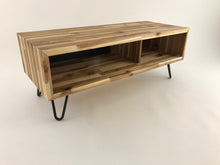 Laden Sie das Bild in den Galerie-Viewer, svo-living lowboard sideboard massivholz